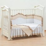 Кроватка-маятник для новорожденного Giovanni Magico Ivory 